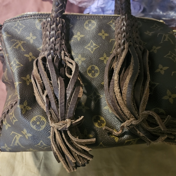 Authentic Louis Vuitton Vintage Boho Bag - Picture 11 of 11